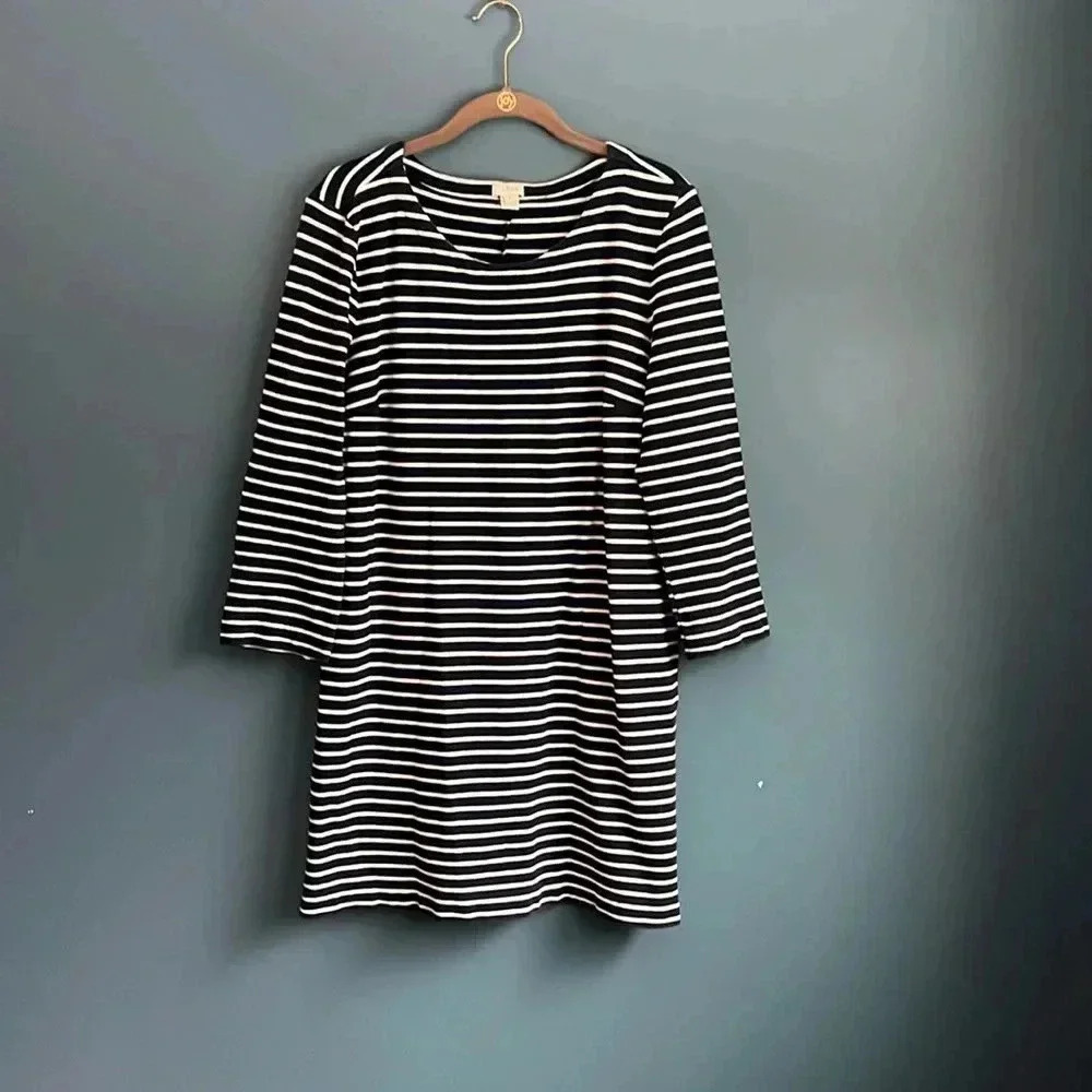 J. Crew navy blue and white striped‎ sweater dress women’s size M 97% cotton